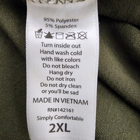 LuLaRoe Elegant Irma Tunic Top 2XL Geometric Short Sleeve Hi Low Holiday Party - Picture 8 of 9